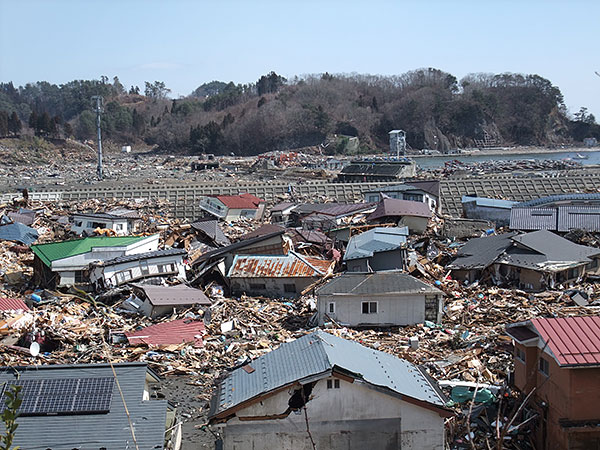 東日本大震災から復興への軌跡